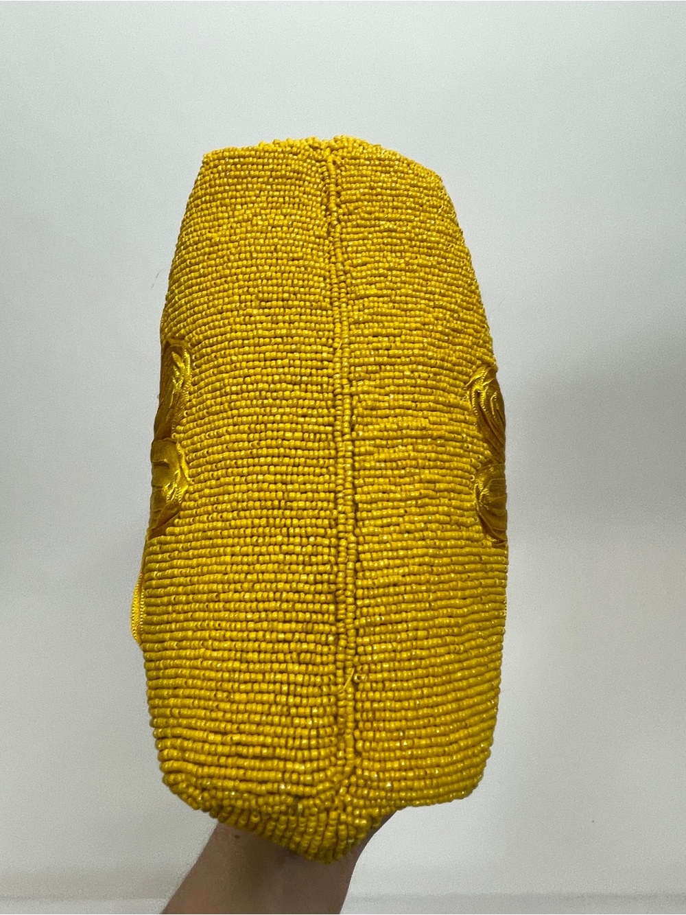 Lulu’s | Stay Chic Yellow Beaded Wooden Handle Bag - Picture 7 of 11